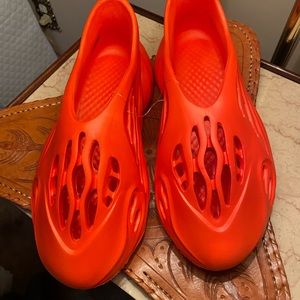 Foam shoes. For men or women